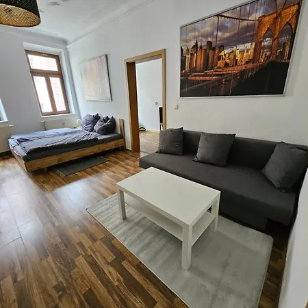 Apartment 50m2 In Zittauer Stadtzentrum Innenstadt Innenring Lage - Wohnen Auf Zeit In - 1 Raum