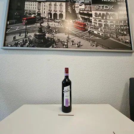 Apartment In Zittauer Stadtzentrum Innenstadt Innenring Lage - Wohnen Auf Zeit In - 1 Raum